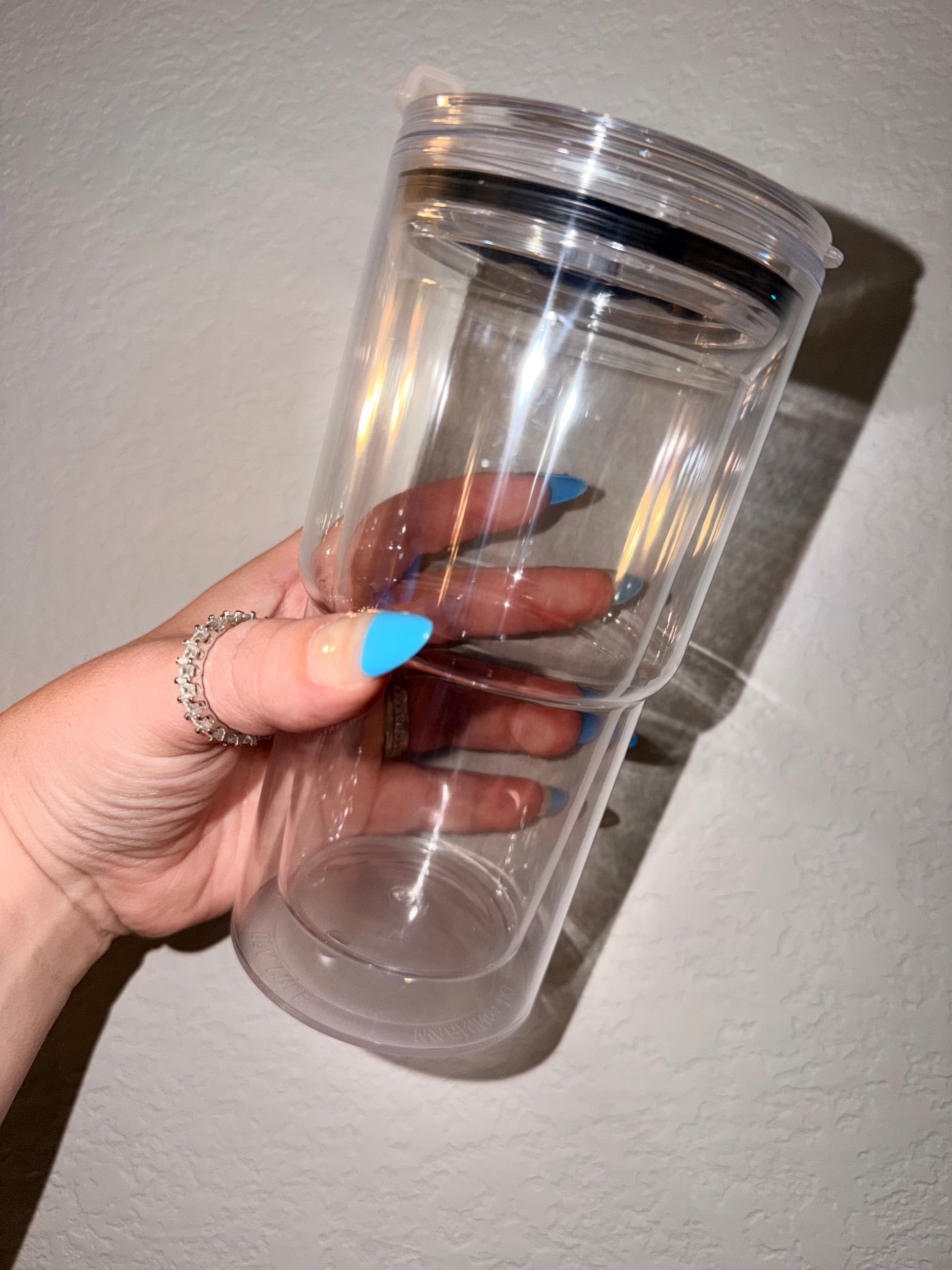 18 ounce acrylic snow globe, coffee mug